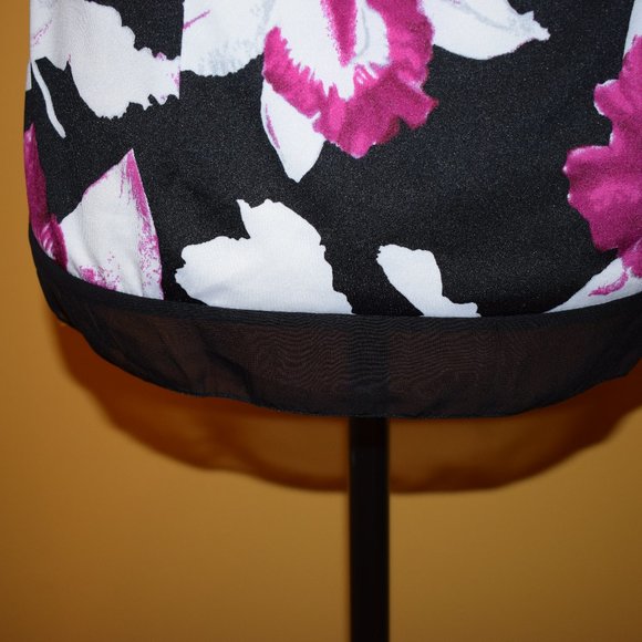 2/$20 Joza Rae Sleeveless  Top Small - Picture 5 of 5